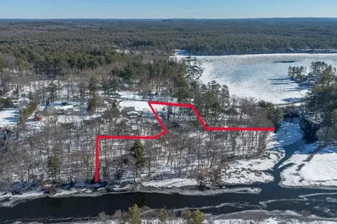 65 Barton Rd, Stow, MA 01775 photo 2