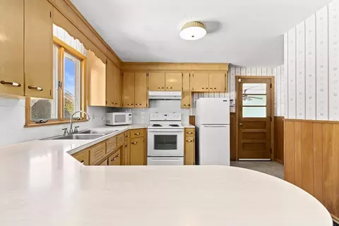 111 1st St, Raynham, MA 02767 photo 6