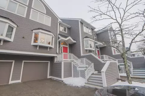 1200 Salem St #152, Lynnfield, MA 01940