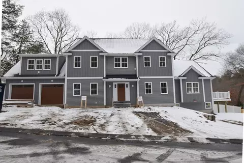 15 Wellesley Ave, Burlington, MA 01803