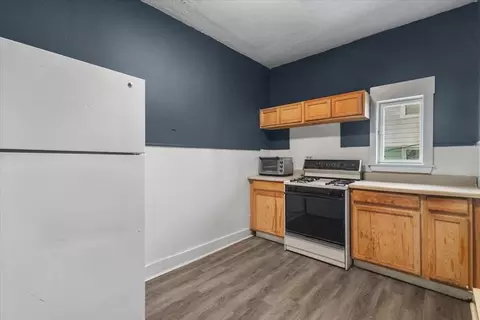 4 Canonicus St, Fall River, MA 02723 photo 13