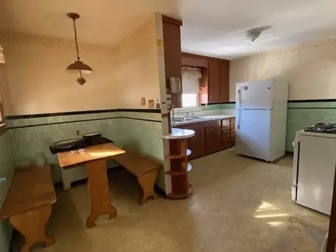 20 Cody St, Webster, MA 01570 photo 4