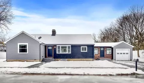 11 Spring Ln, Saugus, MA 01906