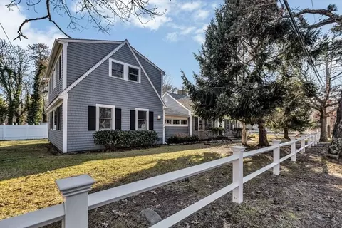 245 Lower County Rd, Harwich, MA 02646
