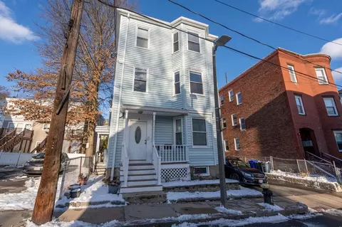 9 Kenney St #2, Boston, MA 02130