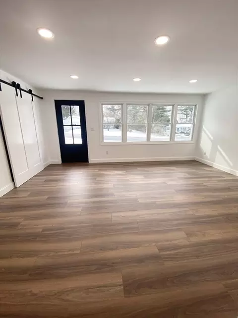 61 Burley St, Danvers, MA 01923 photo 7