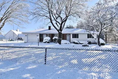 158 Munsing St, Ludlow, MA 01056