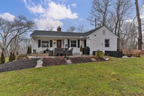 309 Route 6a, Yarmouth, MA 02675
