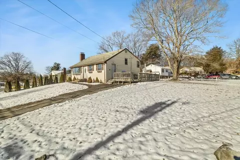54 Thomas St, Brockton, MA 02302
