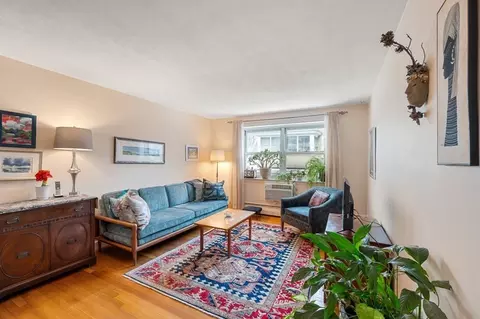 14 Commonwealth Ct #12, Boston, MA 02135