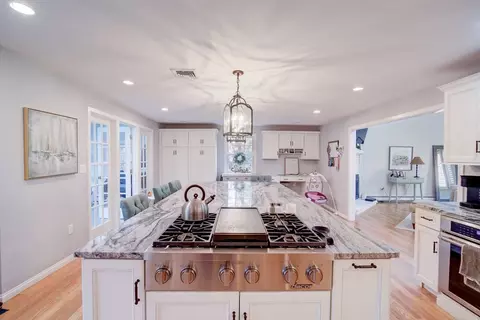 Kitchen - 187 Union St, Hingham, MA 02043 photo 2 of 3