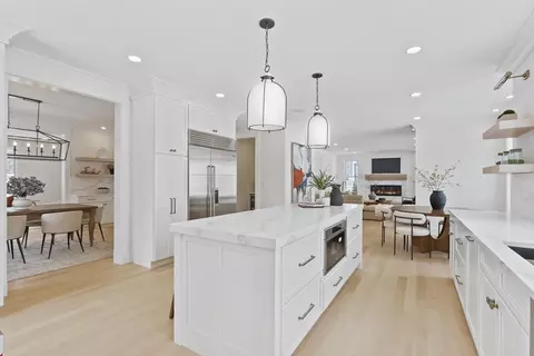 21 Kenney St, Needham, MA 02492 photo 9
