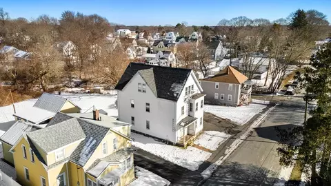 23 Godfrey St, Taunton, MA 02780