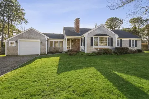15 Captain Small Rd, Yarmouth, MA 02664