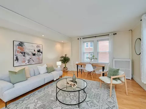 22 Centre #6, Cambridge, MA 02139