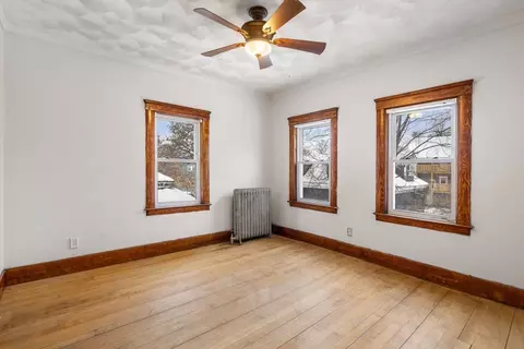 3 Park St, Webster, MA 01570 photo 8