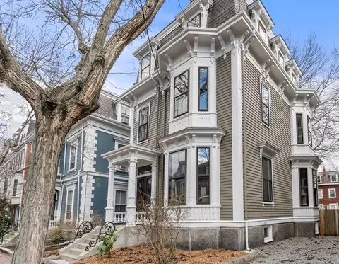 18 Bigelow St, Cambridge, MA 02139
