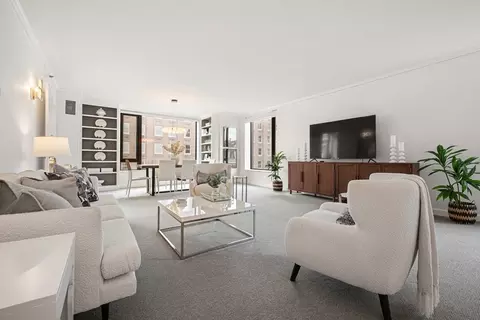220 Boylston St #8018, Boston, MA 02116