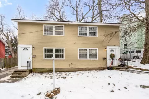 68-70 B St, Lowell, MA 01851