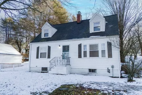 403 Central St, Acton, MA 01720 photo 2