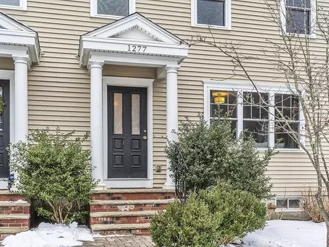 1277 Elm St #1277, Concord, MA 01742 photo 2