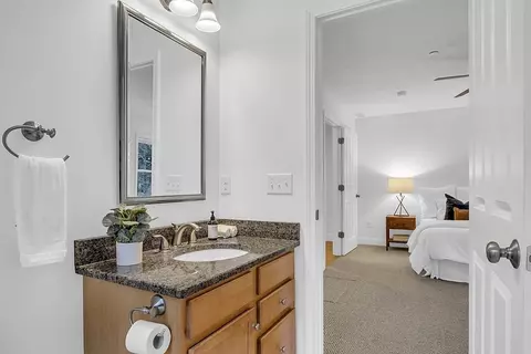 1277 Elm St #1277, Concord, MA 01742 photo 17