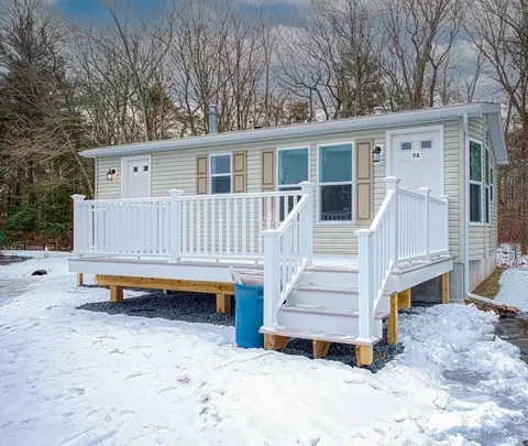 5 Maddison Way # A, West Bridgewater, MA 02379