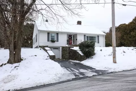 7 Mount View Ave, Auburn, MA 01501