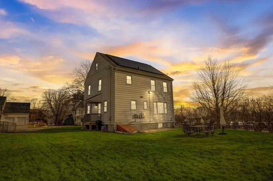 116 Congress St, Milford, MA 01757 39 Photos Movoto