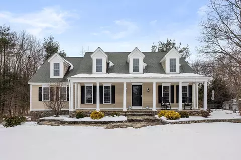 11 Whitney Rd, Berlin, MA 01503