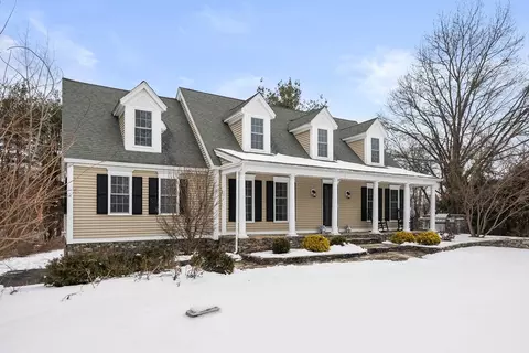 11 Whitney Rd, Berlin, MA 01503 photo 2