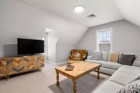 11 Whitney Rd, Berlin, MA 01503 photo 24