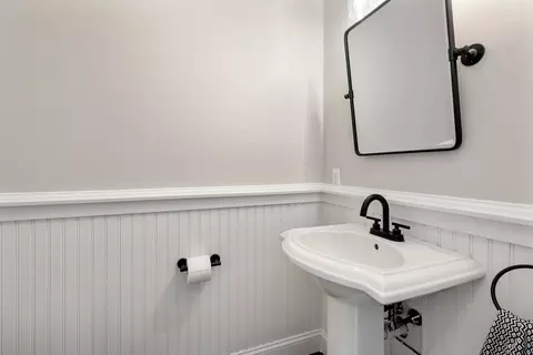 11 Whitney Rd, Berlin, MA 01503 photo 15