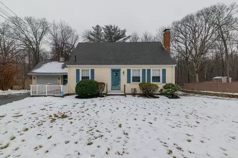 145 Forest St, Weymouth, MA 02190