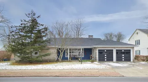 48 Hawthorn St, New Bedford, MA 02740