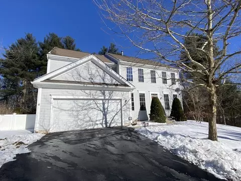 8 Aspen Ave, Grafton, MA 01560