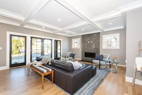 Living - 85 Peacedale Rd, Needham, MA 02492 photo 1 of 6