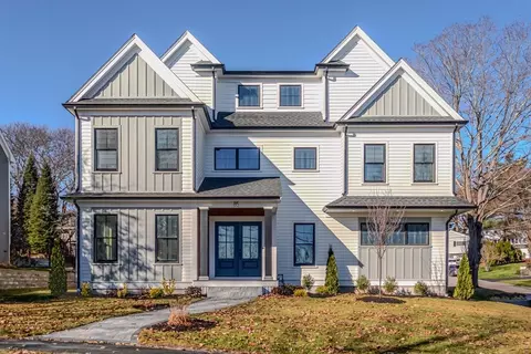 85 Peacedale Rd, Needham, MA 02492
