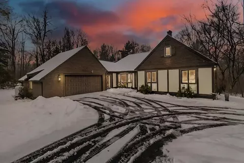 163 Moulton Hill Rd, Monson, MA 01057