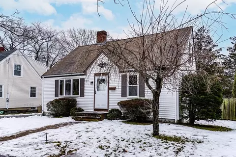 5 Iverson Rd, Beverly, MA 01915