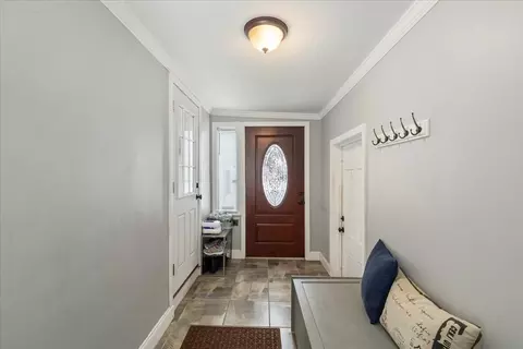48 Dunstable St, Lawrence, MA 01841 photo 2