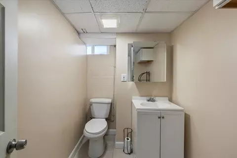 48 Dunstable St, Lawrence, MA 01841 photo 27