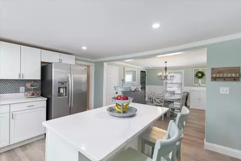 48 Dunstable St, Lawrence, MA 01841 photo 6