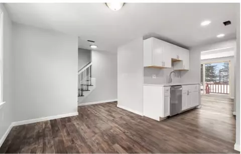 18 Christopher Dr #18, Methuen, MA 01844