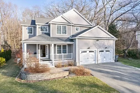 13 West St, Grafton, MA 01519
