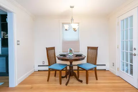 Dining - 5 Colonial Rd, Beverly, MA 01915 photo 2 of 3