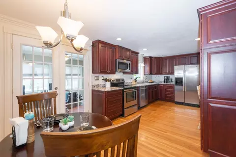 Kitchen - 5 Colonial Rd, Beverly, MA 01915 photo 1 of 5