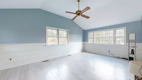 133 Chestnut St, Upton, MA 01568 photo 15