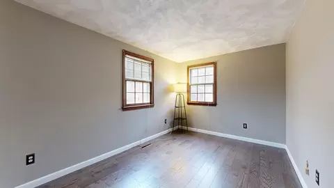 133 Chestnut St, Upton, MA 01568 photo 29