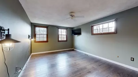 133 Chestnut St, Upton, MA 01568 photo 25